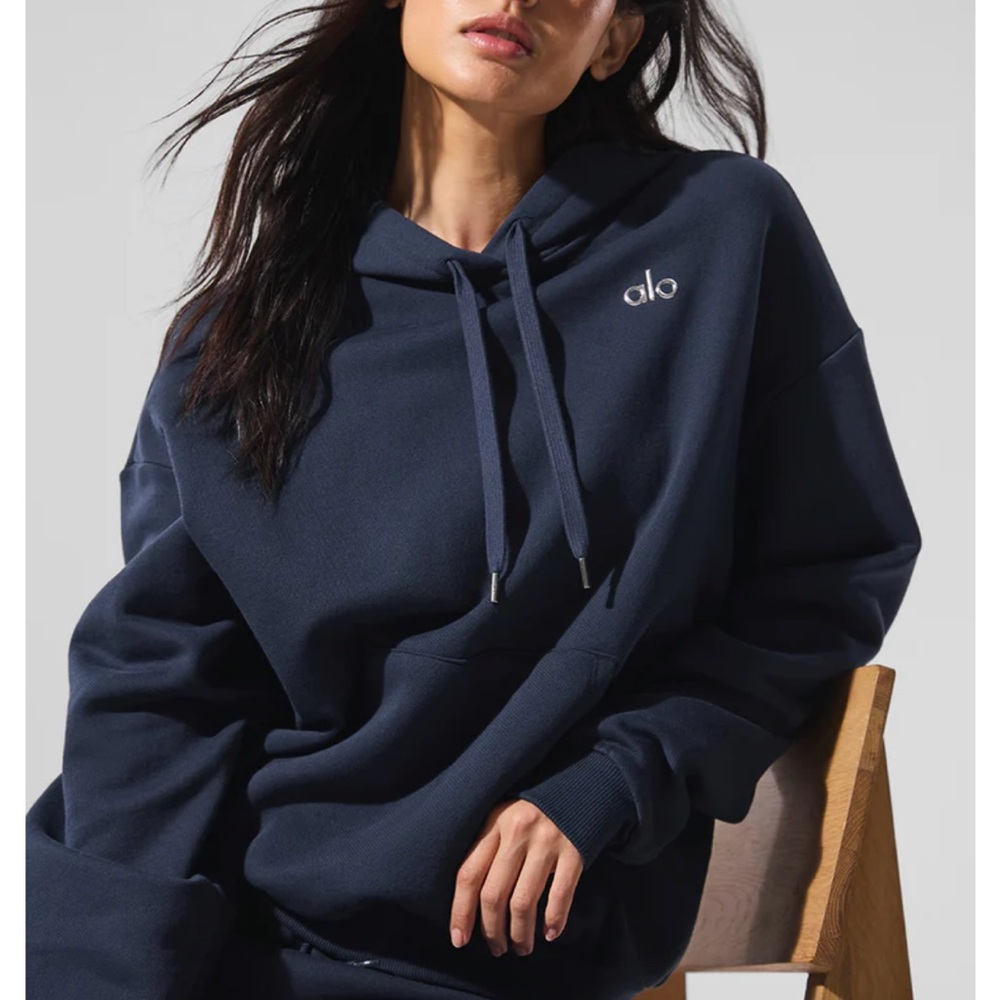 ALO Yoga Deep Blue Women's Sweatshirt